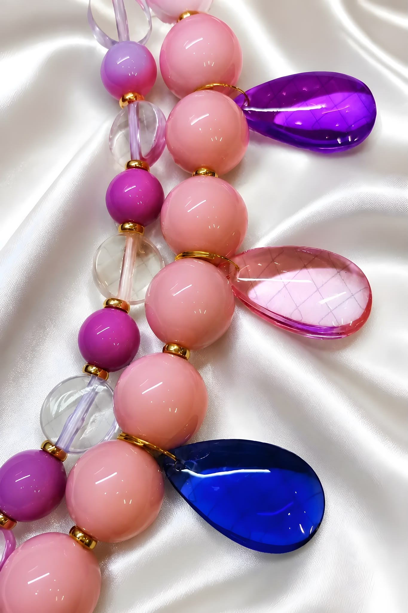 Acuarela Necklace by Illari - A splash of color. A canvas of you.