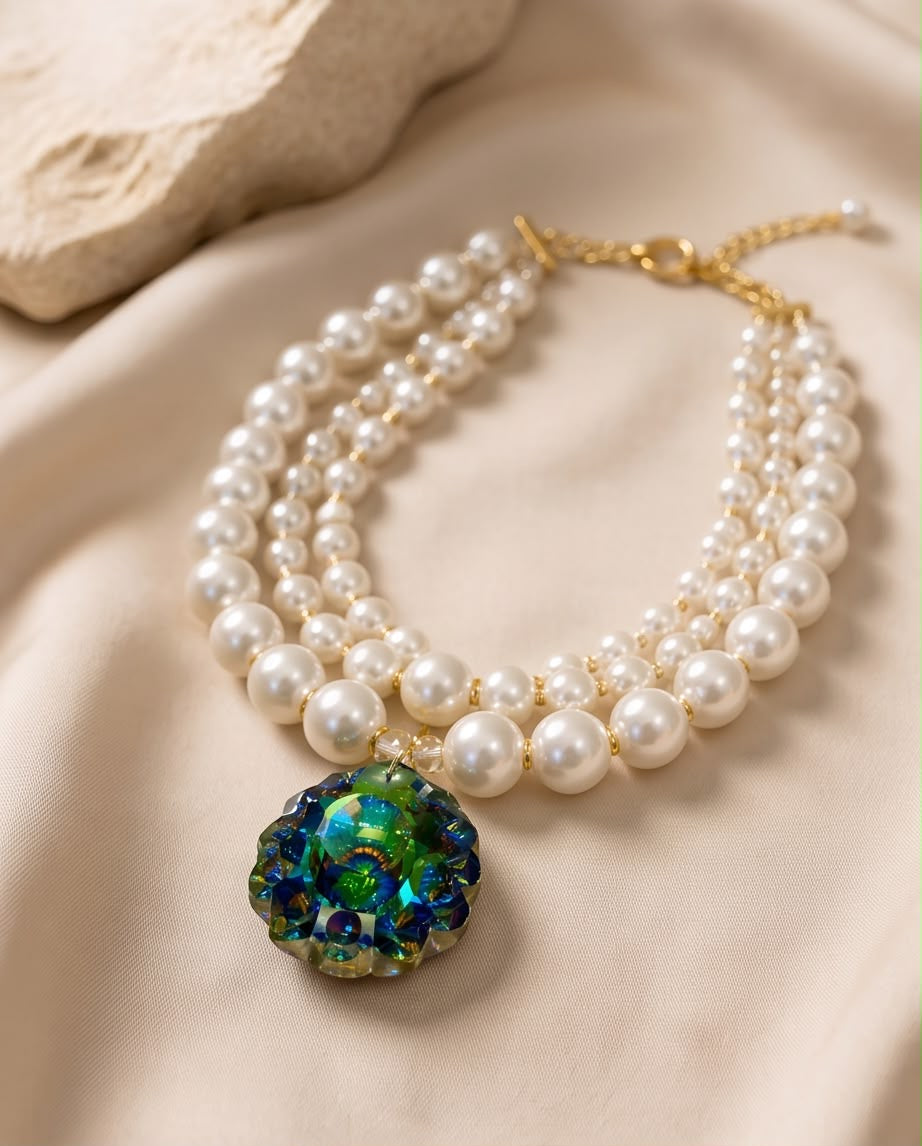 Ocean Jewel - The brilliance of the ocean. The elegance of pearls.