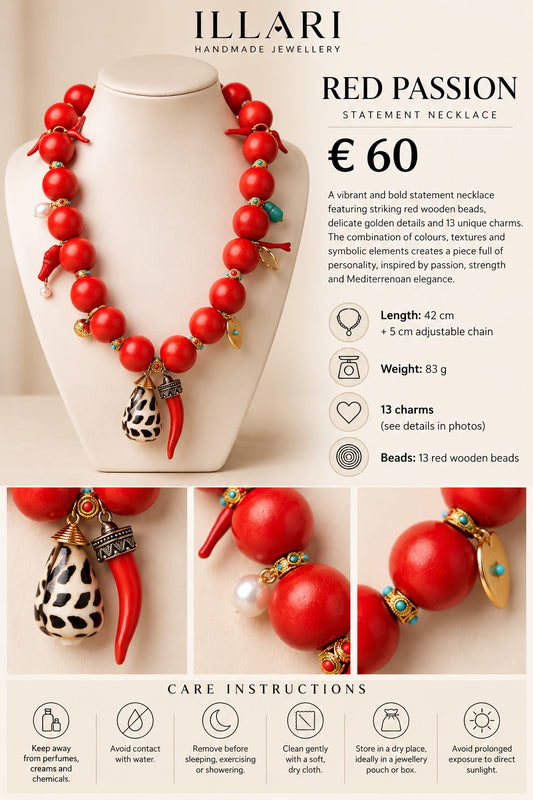 RED PASSION – Rote Statement Halskette mit Holzperlen & 13 Charms