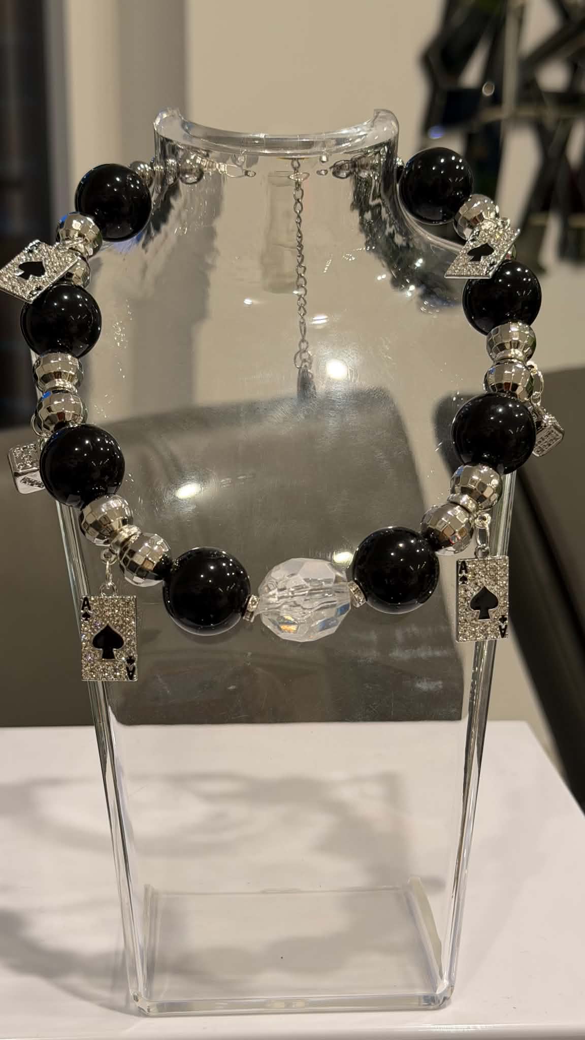 Ace of Glam Handmade Necklace by Illari