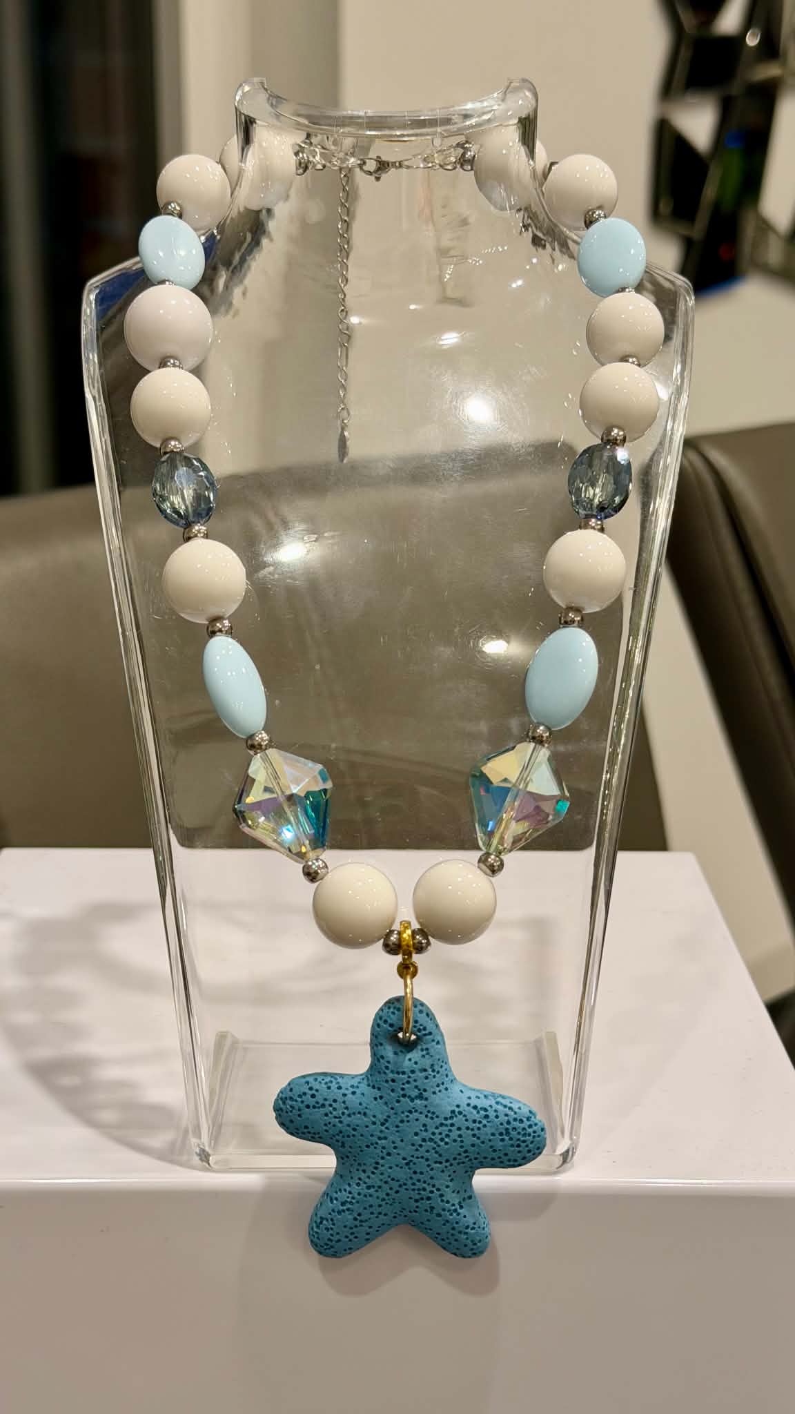 Costa Azul Handmade Necklace by Illari