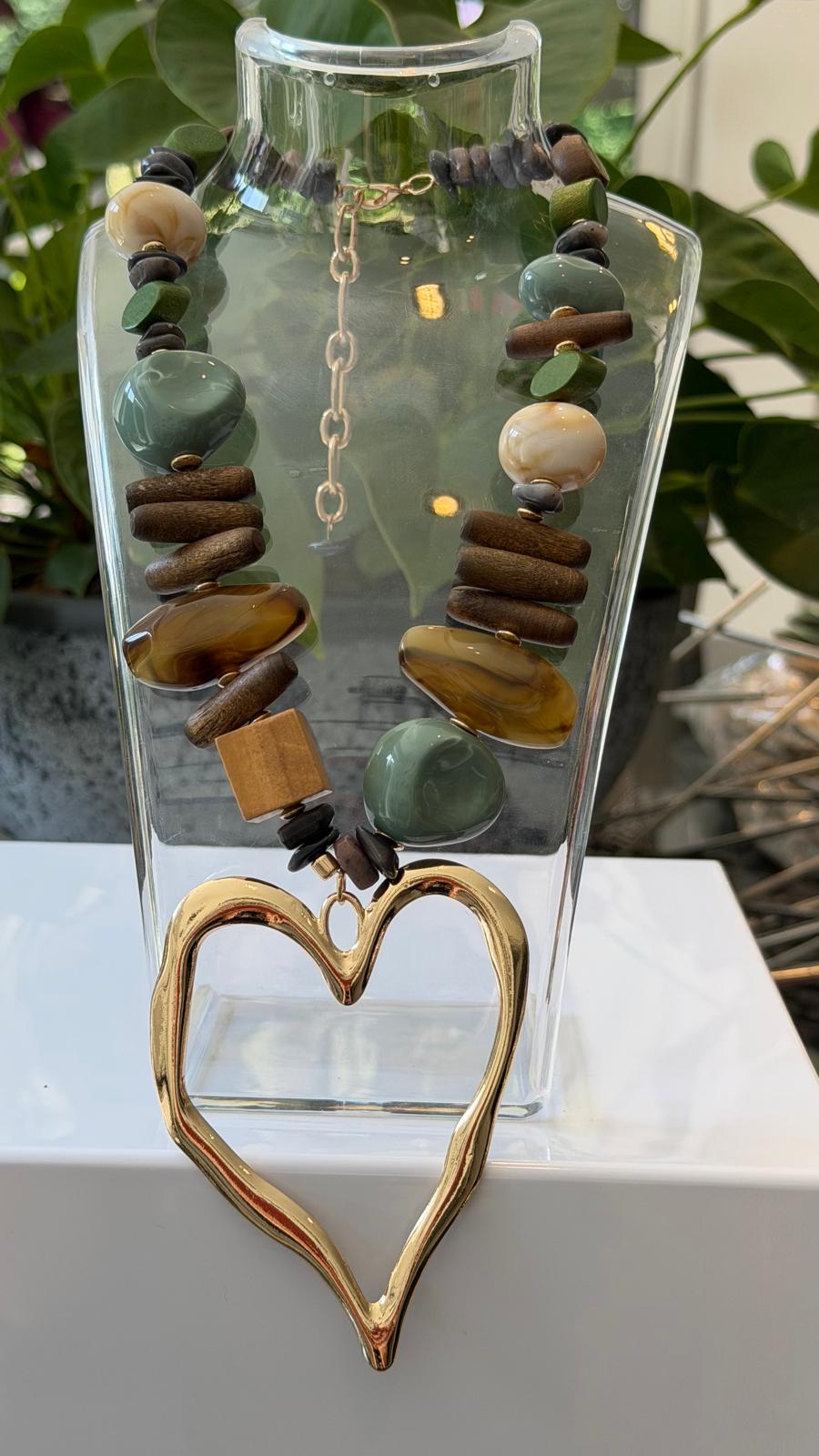 Terra Amour Handmade Necklace by Illari