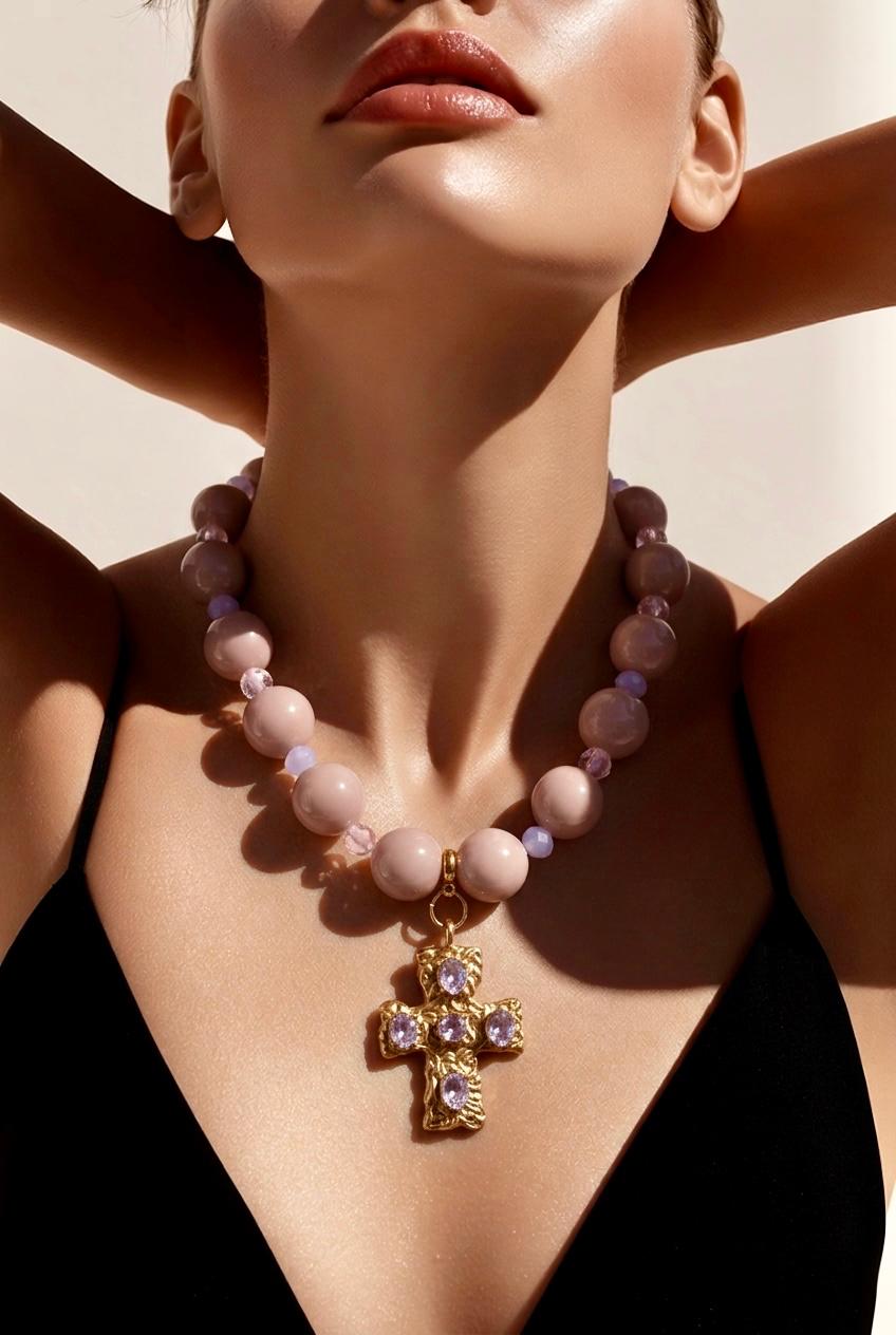 LILAC CROSS Handmade Necklace by Illari