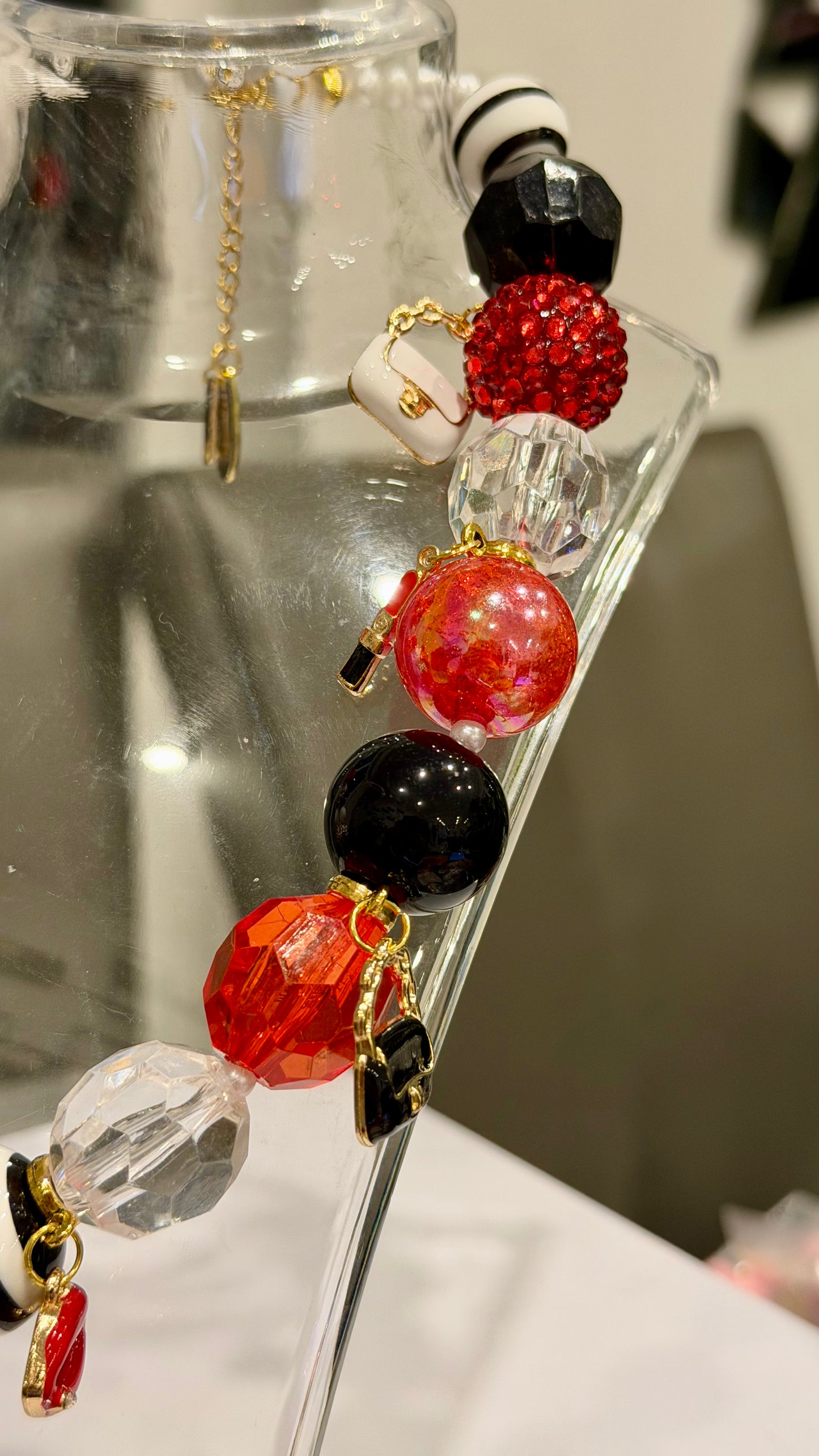 Rouge Noir Handmade Necklace by Illari