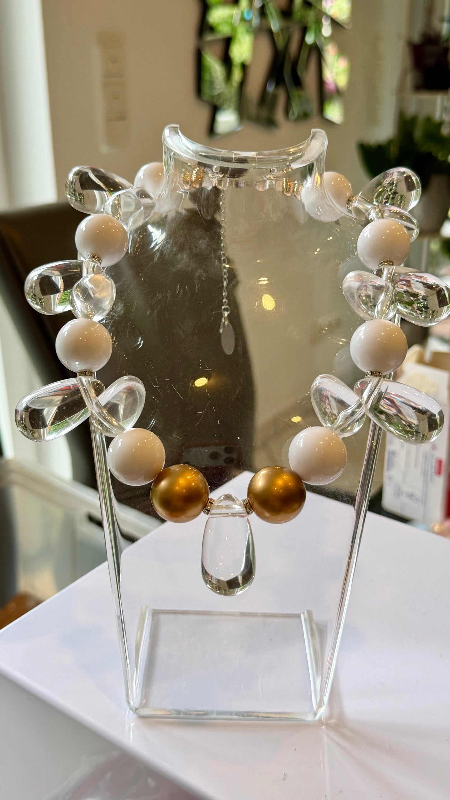 CRYSTAL MIRAGE Handmade Necklace by Illari
